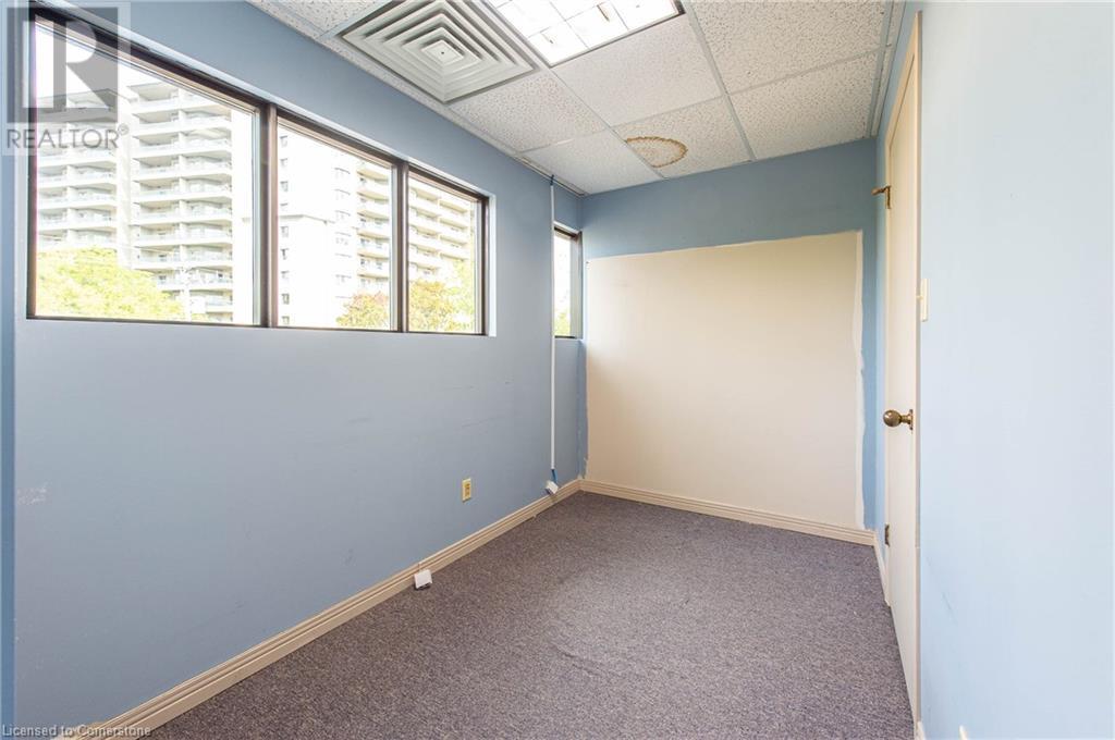 585 Queen Street S, Kitchener, Ontario  N2G 4S4 - Photo 27 - 40672051