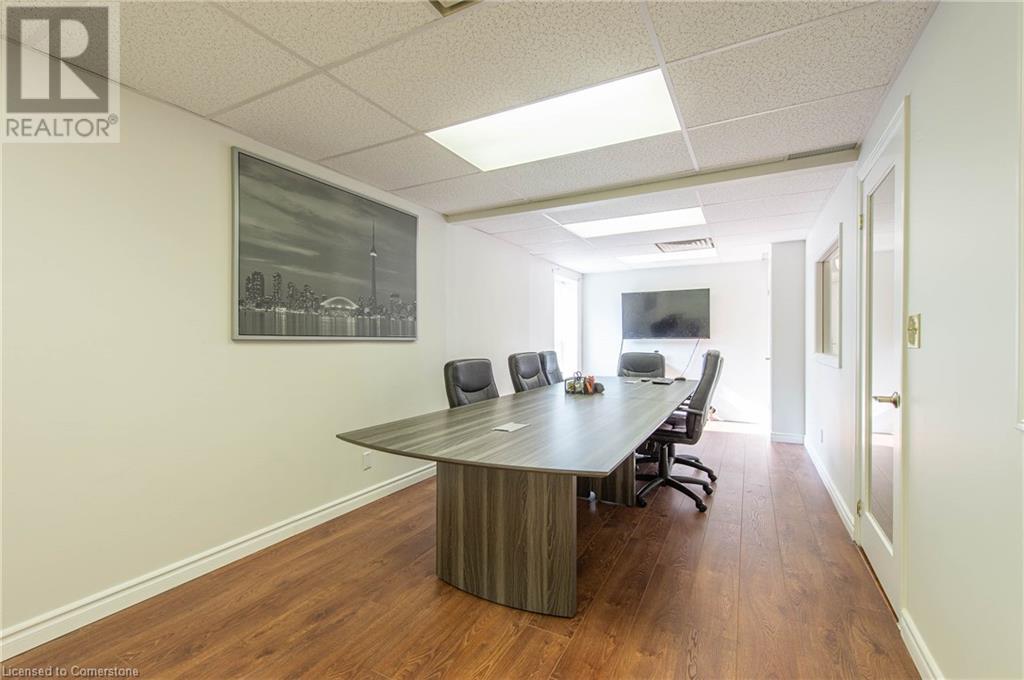 585 Queen Street S, Kitchener, Ontario  N2G 4S4 - Photo 9 - 40672051