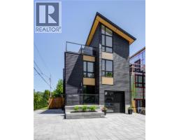 57 CENTRE ST, Grand Bend, Ontario
