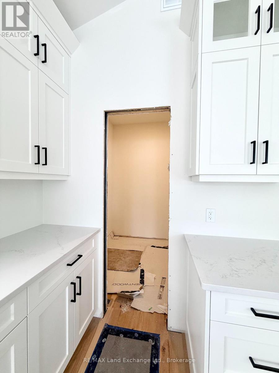 461 Northport Drive, Saugeen Shores, Ontario  N0H 2C8 - Photo 5 - X11822708