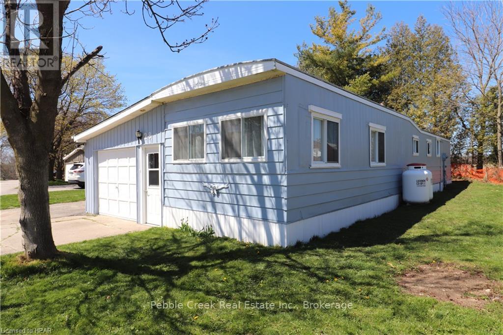 28 SUTTON DRIVE, Ashfield-Colborne-Wawanosh, Ontario