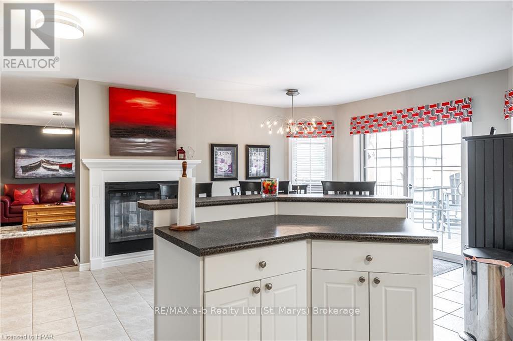 55 Stoneridge Boulevard, St. Marys, Ontario  N4X 1A1 - Photo 13 - X10781163