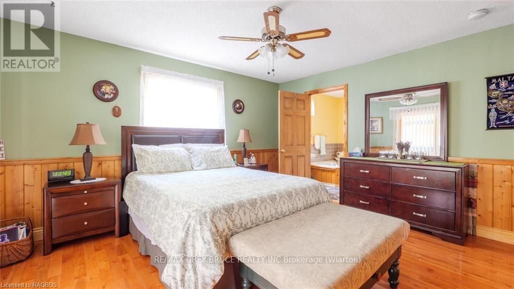 11 Silversides Pt Road, Northern Bruce Peninsula, Ontario  N0H 1Z0 - Photo 27 - X10849507
