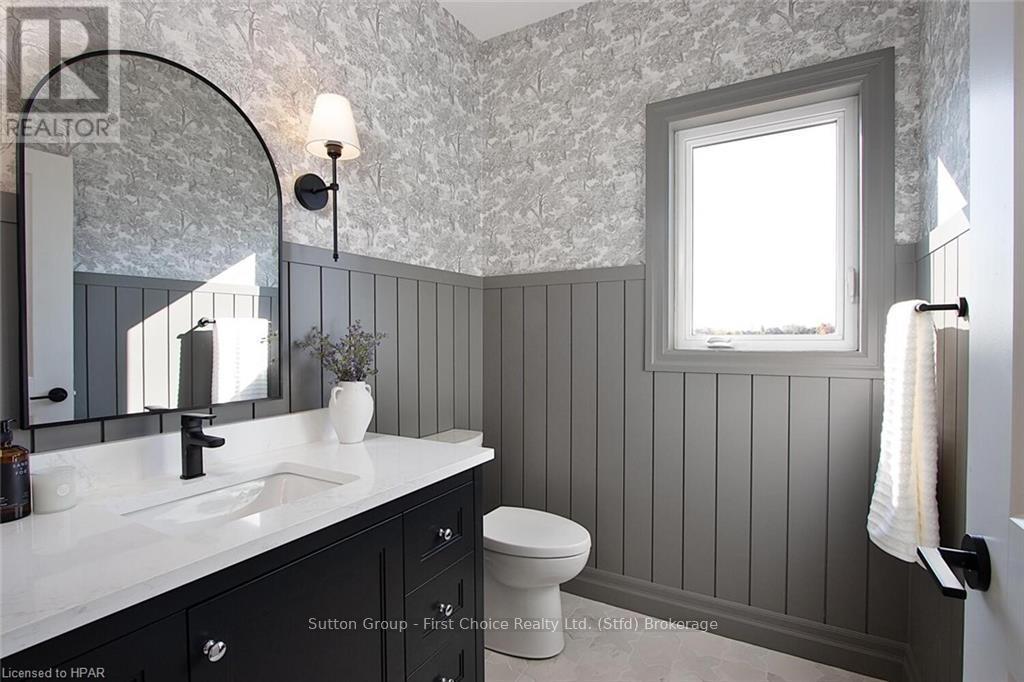 73588 Irene Crescent, Bluewater, Ontario  N0M 2T0 - Photo 26 - X11880229