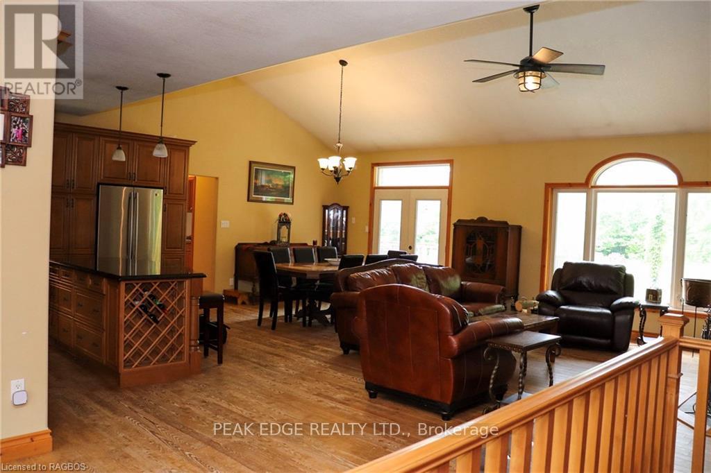 2511 George Parkway, Springwater, Ontario  L0L 1Y3 - Photo 18 - S10849303