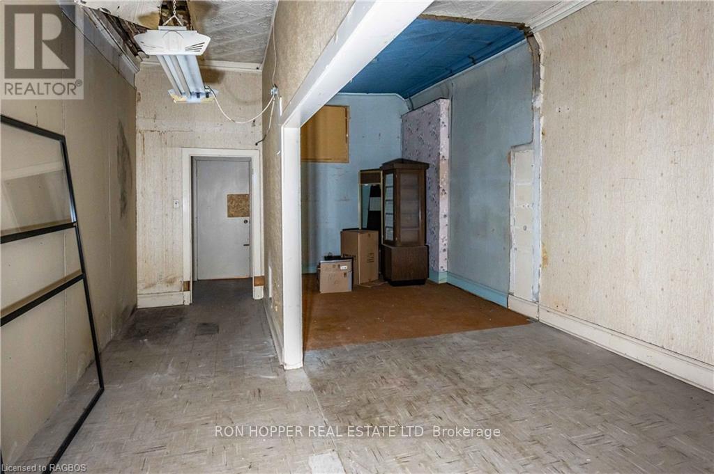 921 2nd Avenue E, Owen Sound, Ontario  N4K 2H5 - Photo 15 - X10846091