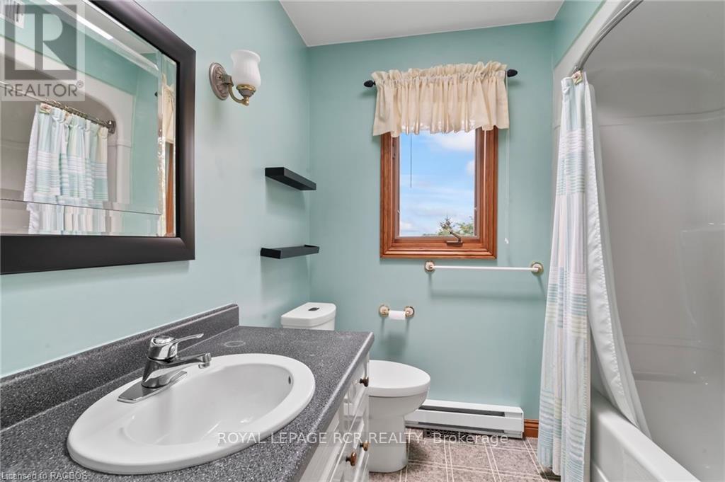 222 2nd Avenue, Hanover, Ontario  N4N 3S2 - Photo 17 - X10847408