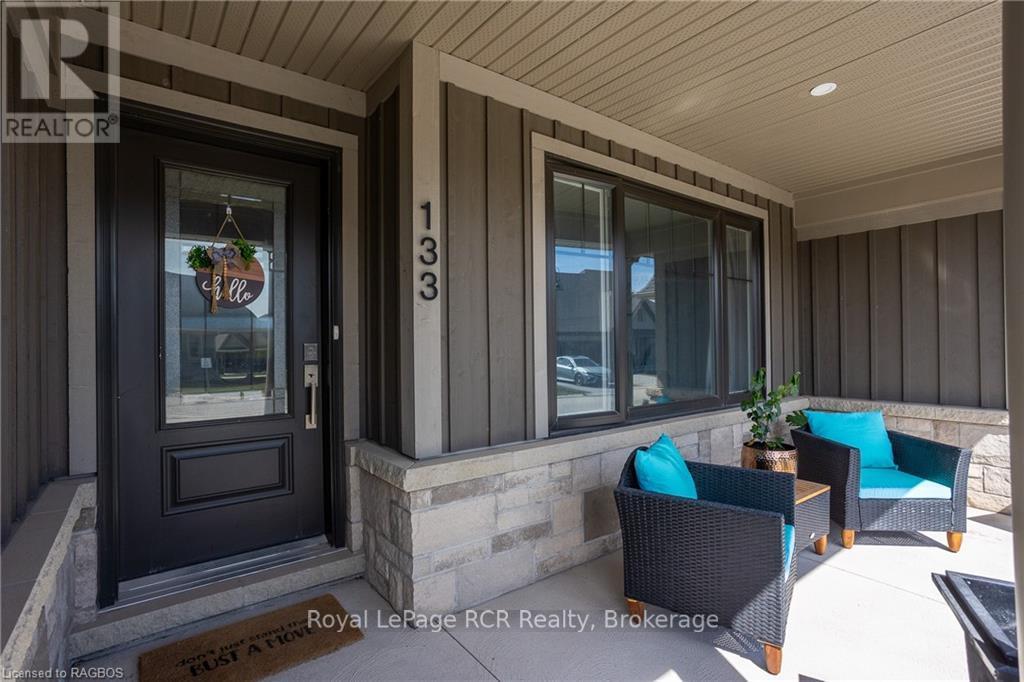 133 HAWTHORN CRESCENT, Georgian Bluffs, Ontario