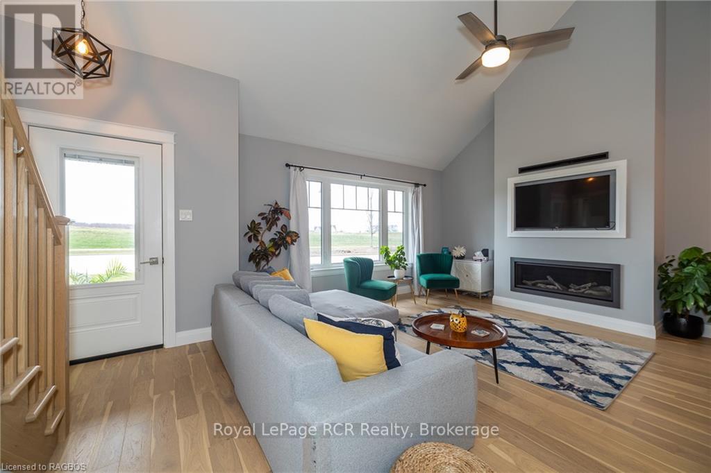 133 Hawthorn Crescent, Georgian Bluffs, Ontario  N0H 1S0 - Photo 19 - X10848613