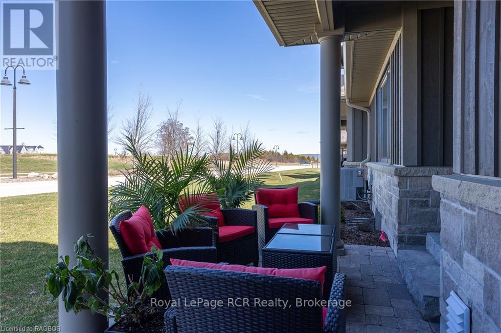 133 Hawthorn Crescent, Georgian Bluffs, Ontario  N0H 1S0 - Photo 8 - X10848613