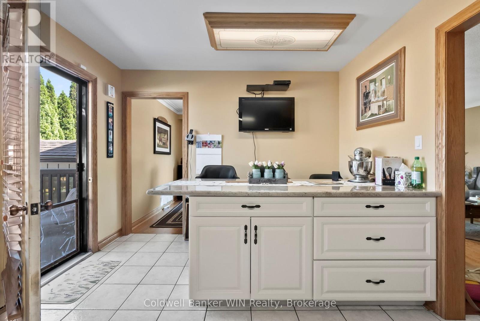 510 Church Crescent, Wellington North, Ontario  N0G 2L2 - Photo 14 - X11886835