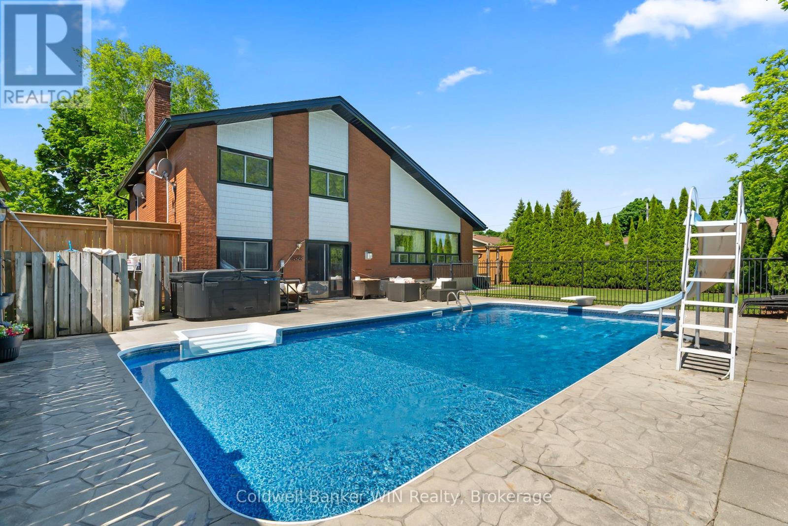 510 Church Crescent, Wellington North, Ontario  N0G 2L2 - Photo 37 - X11886835