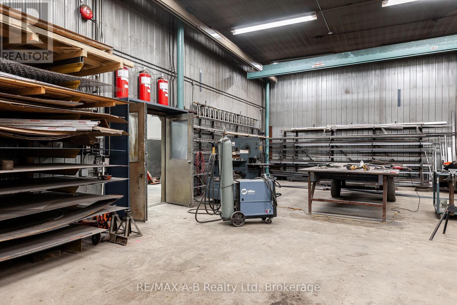 1 Industrial Road, St. Marys, Ontario  N4X 1B3 - Photo 9 - X11891594