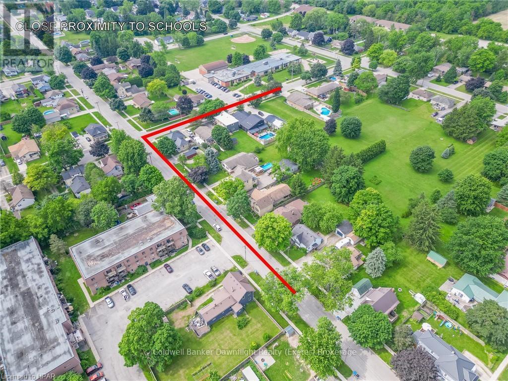 296 Carling Street, South Huron, Ontario  N0M 1S2 - Photo 4 - X10782134