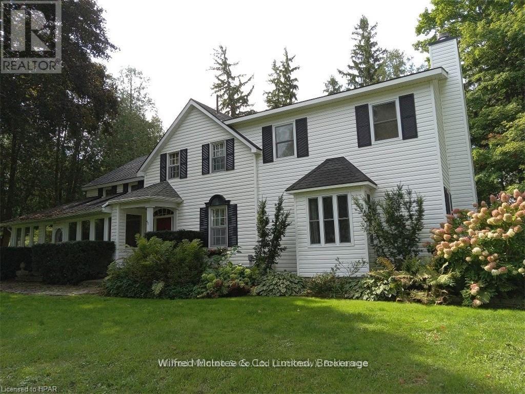 83 Duncan Street S, Morris Turnberry, Ontario  N0G 1G0 - Photo 1 - X11904536