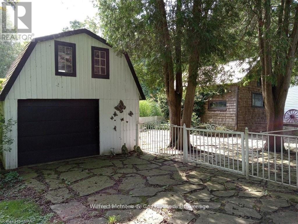83 Duncan Street S, Morris Turnberry, Ontario  N0G 1G0 - Photo 10 - X11904536