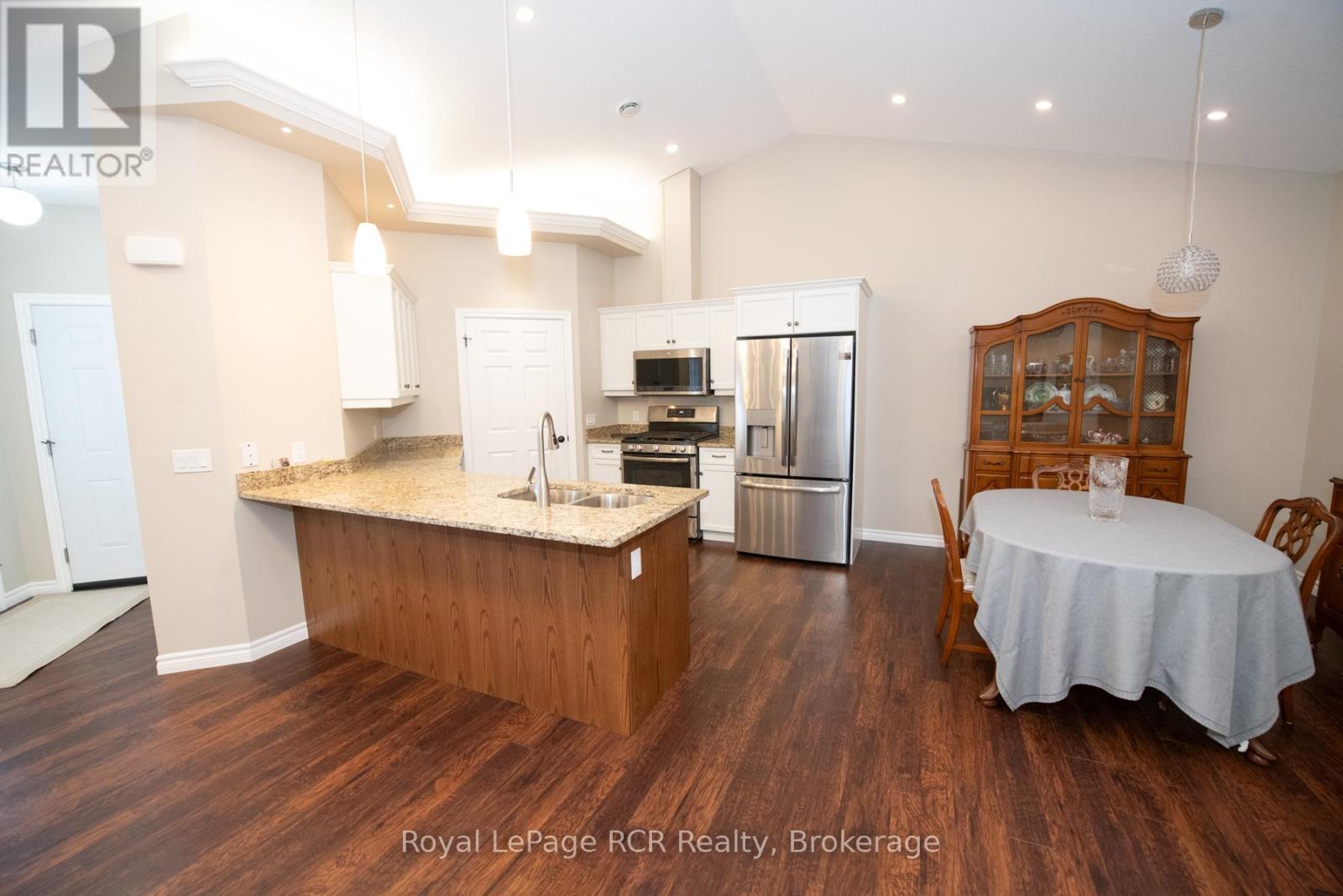 102 Broomer Crescent, Wellington North, Ontario  N0G 2L4 - Photo 21 - X11913097