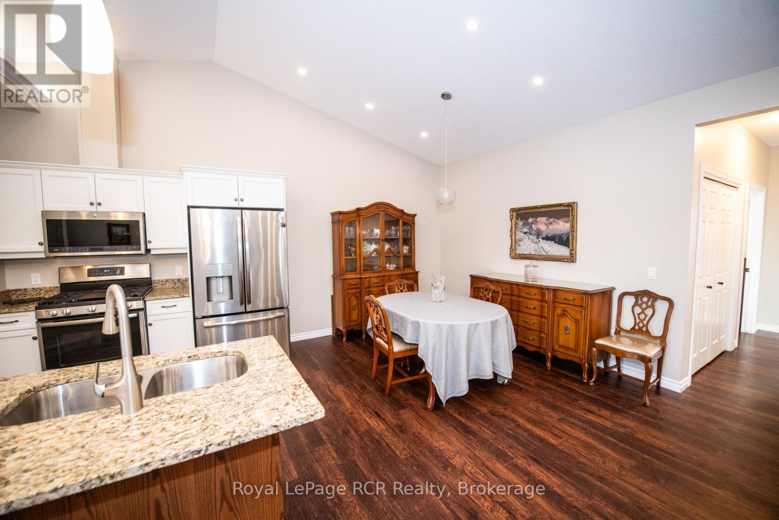 102 Broomer Crescent, Wellington North, Ontario  N0G 2L4 - Photo 26 - X11913097
