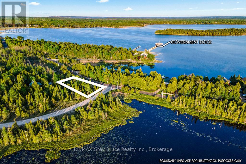 Unit 39 Tamarac Road, Northern Bruce Peninsula, Ontario  N0H 2M0 - Photo 11 - X11913101