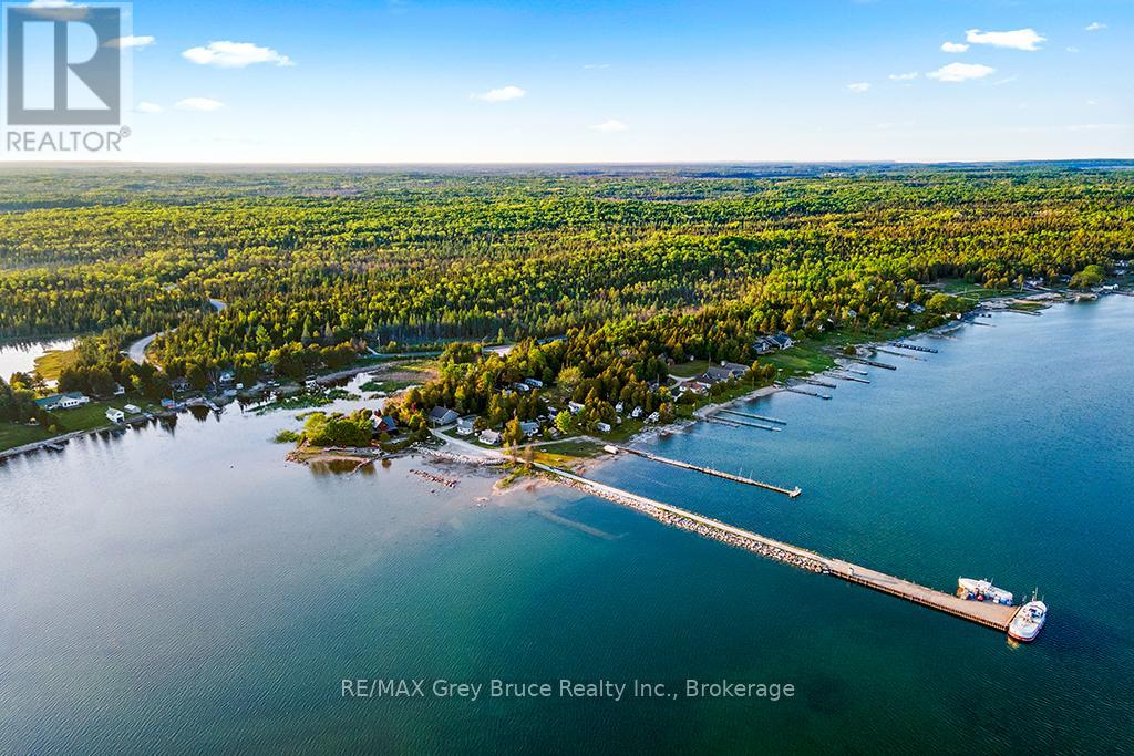 Unit 39 Tamarac Road, Northern Bruce Peninsula, Ontario  N0H 2M0 - Photo 14 - X11913101