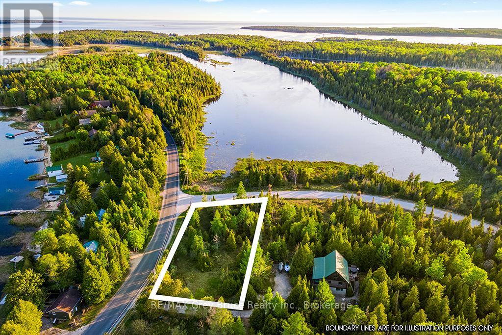 Unit 39 Tamarac Road, Northern Bruce Peninsula, Ontario  N0H 2M0 - Photo 5 - X11913101