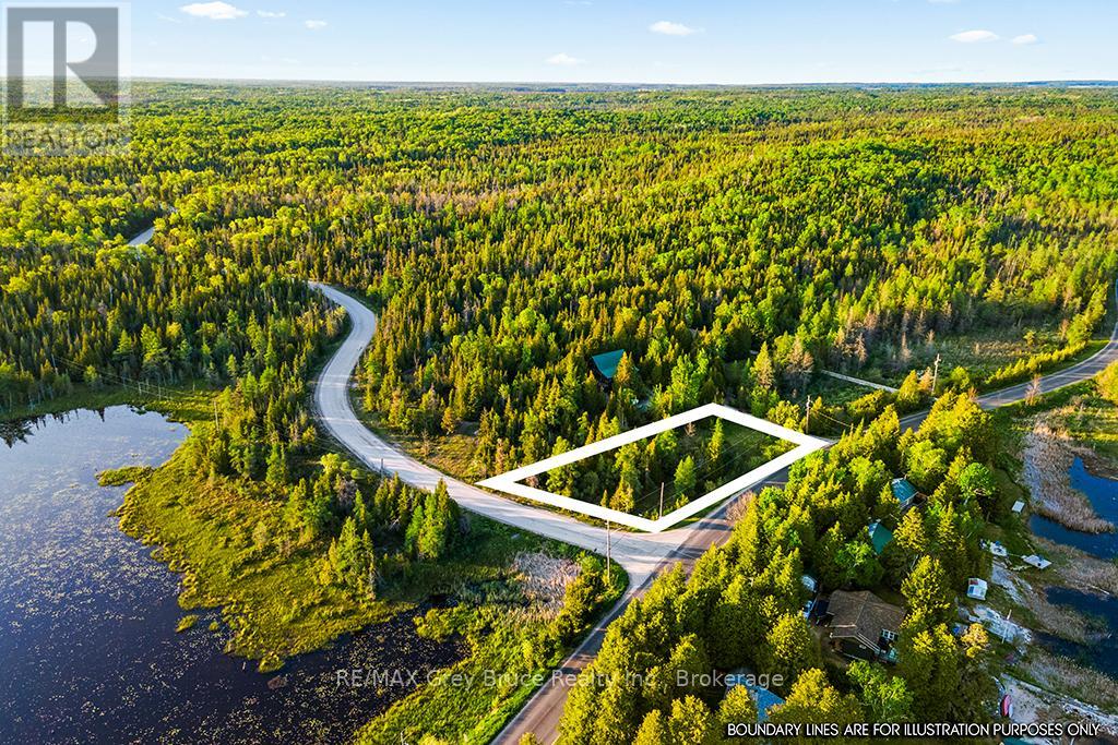 Unit 39 Tamarac Road, Northern Bruce Peninsula, Ontario  N0H 2M0 - Photo 9 - X11913101