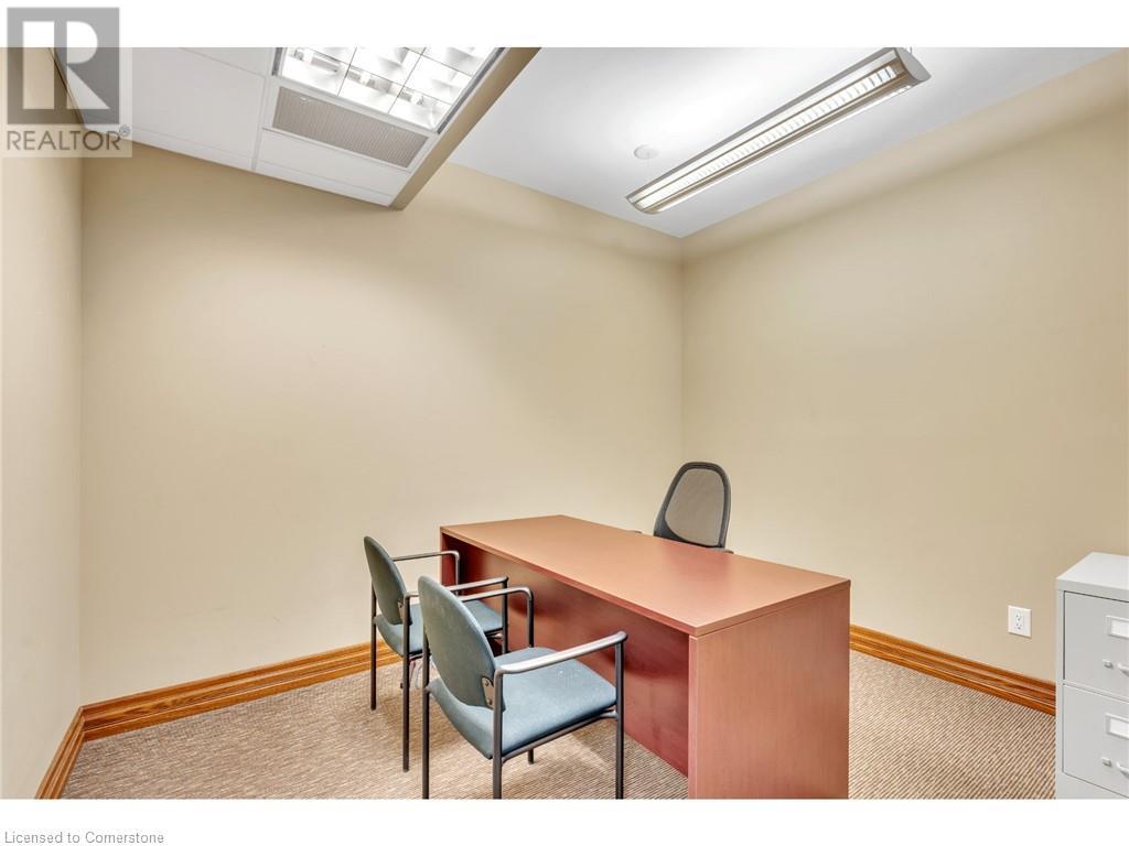 735 Bridge Street W, Waterloo, Ontario  N2V 2H1 - Photo 22 - 40687546