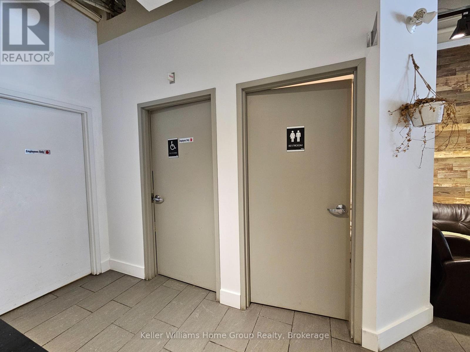 B102 - 62 Balsam Street, Waterloo, Ontario  N2L 3H2 - Photo 9 - X11921983