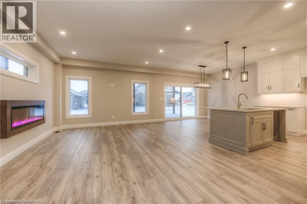 63 Weymouth Street, Elmira, Ontario  N3B 0E4 - Photo 10 - 40688457