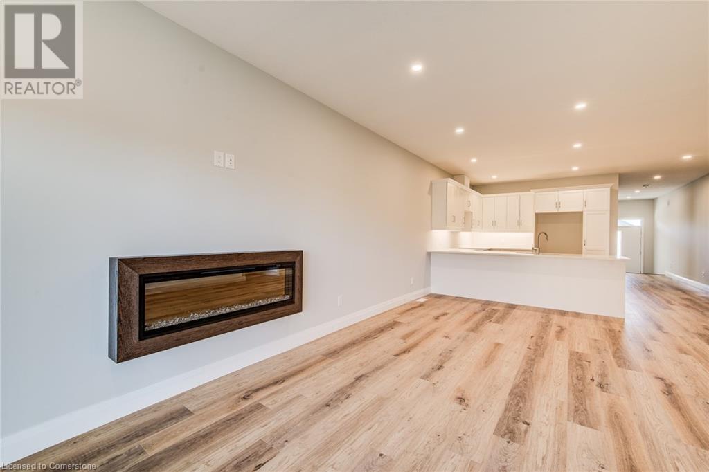 106 South Parkwood Boulevard, Elmira, Ontario  N3B 0E6 - Photo 21 - 40688450