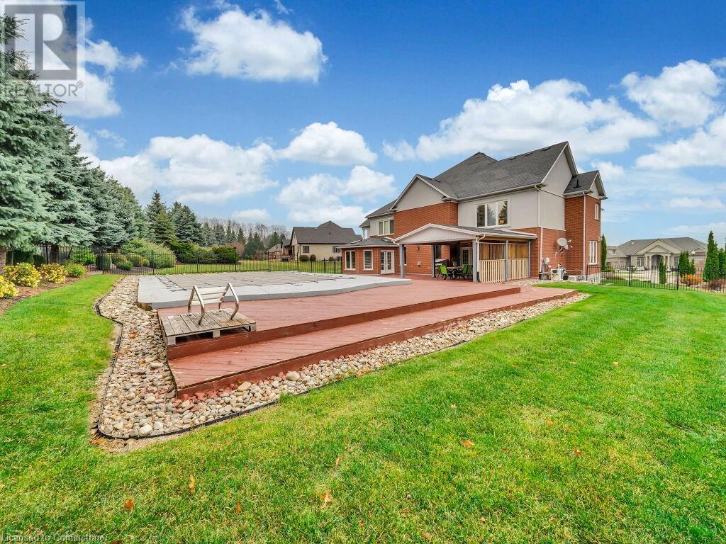 26 Paddock Court, Kitchener, Ontario  N2C 2R4 - Photo 45 - 40667937