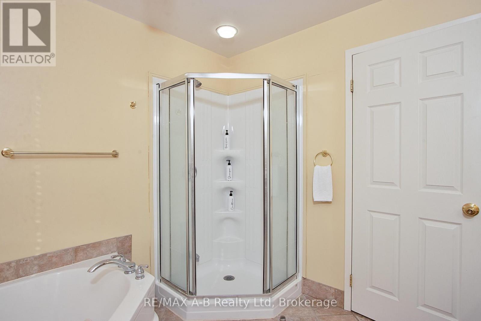 38 Albert Street, Stratford, Ontario  N5A 3K3 - Photo 18 - X11938977