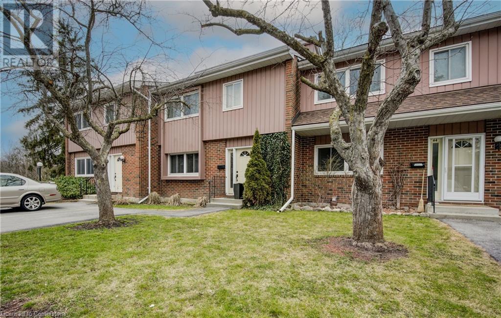 121 University Avenue E Unit# 43, Waterloo, Ontario  N2J 4J1 - Photo 1 - 40684699