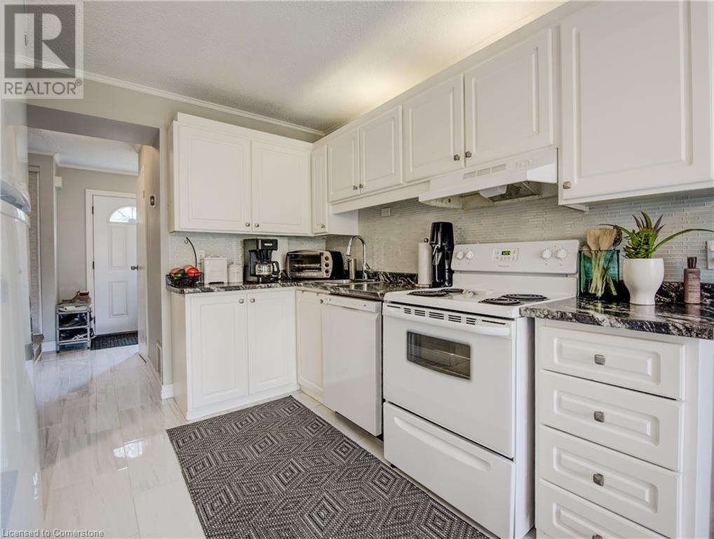 121 University Avenue E Unit# 43, Waterloo, Ontario  N2J 4J1 - Photo 11 - 40684699