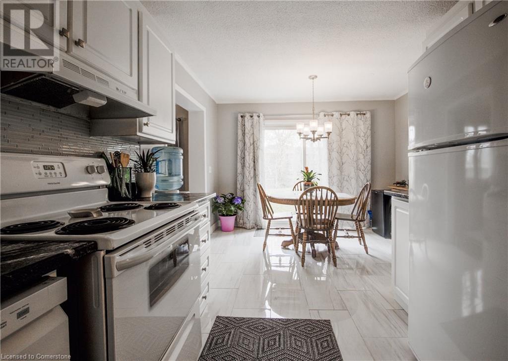 121 University Avenue E Unit# 43, Waterloo, Ontario  N2J 4J1 - Photo 14 - 40684699