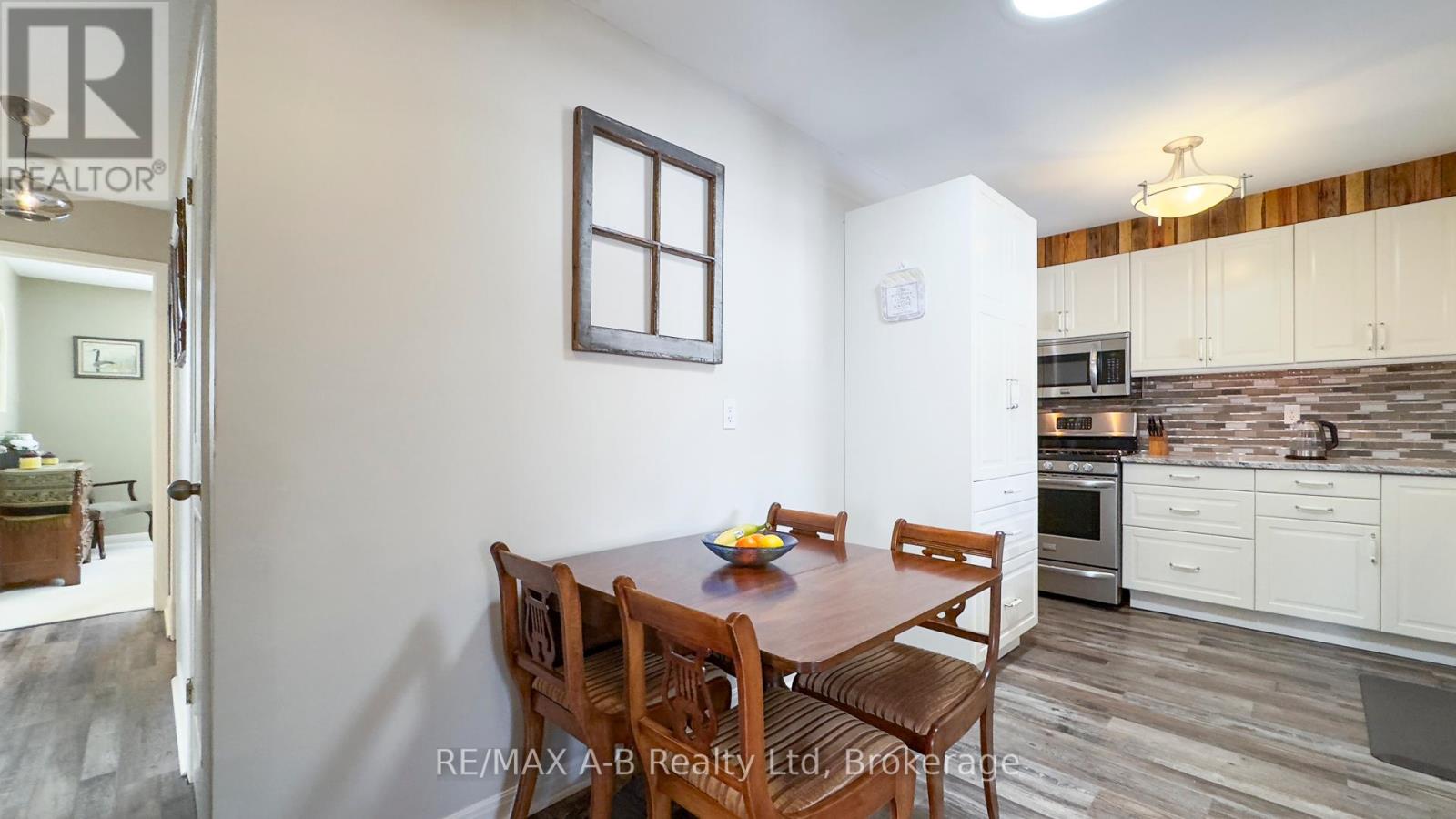 101 Middleton Street, Zorra, Ontario  N0M 2M0 - Photo 10 - X11949401