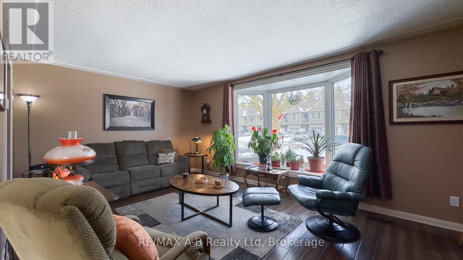 101 Middleton Street, Zorra, Ontario  N0M 2M0 - Photo 12 - X11949401