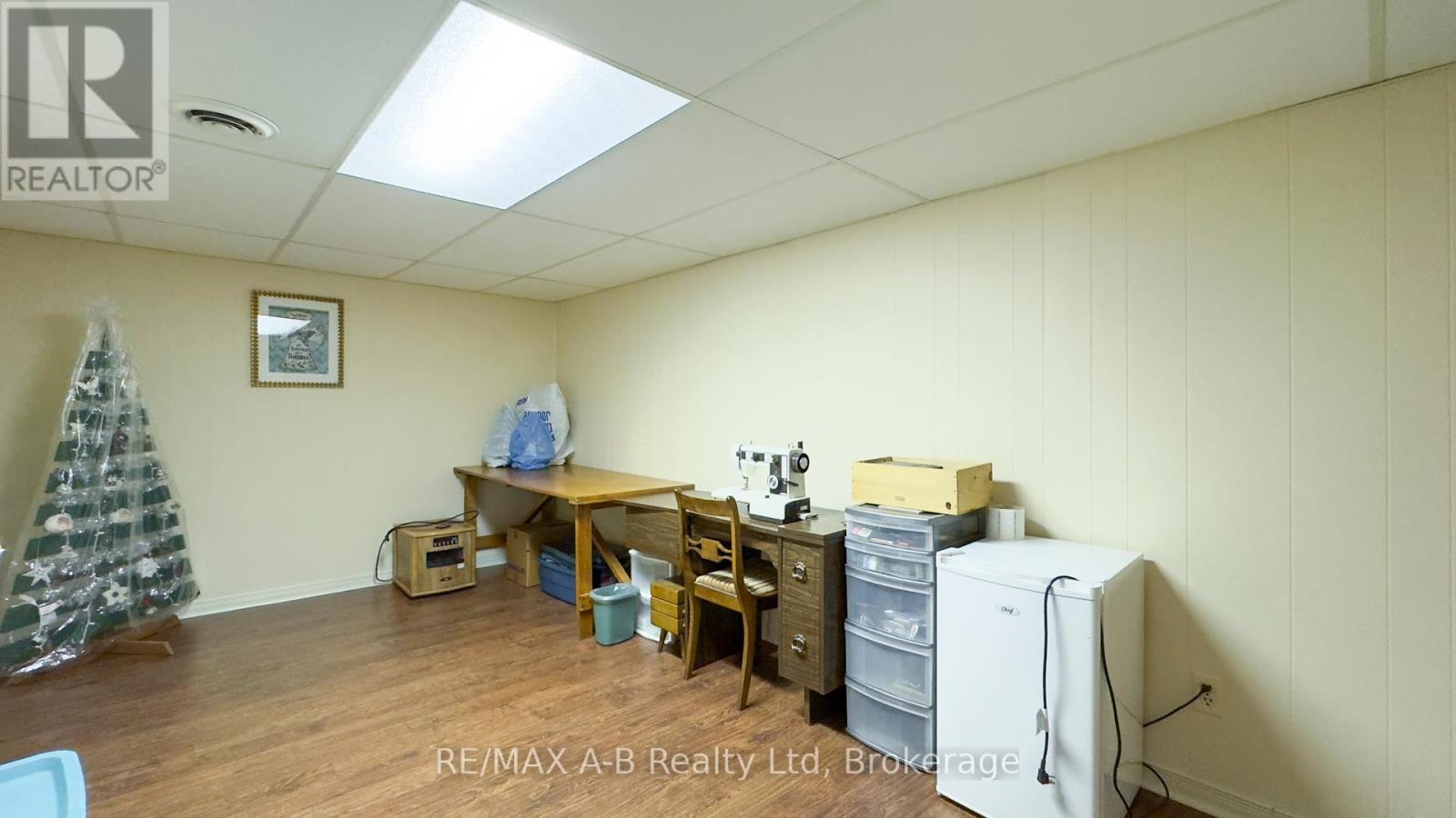 101 Middleton Street, Zorra, Ontario  N0M 2M0 - Photo 32 - X11949401
