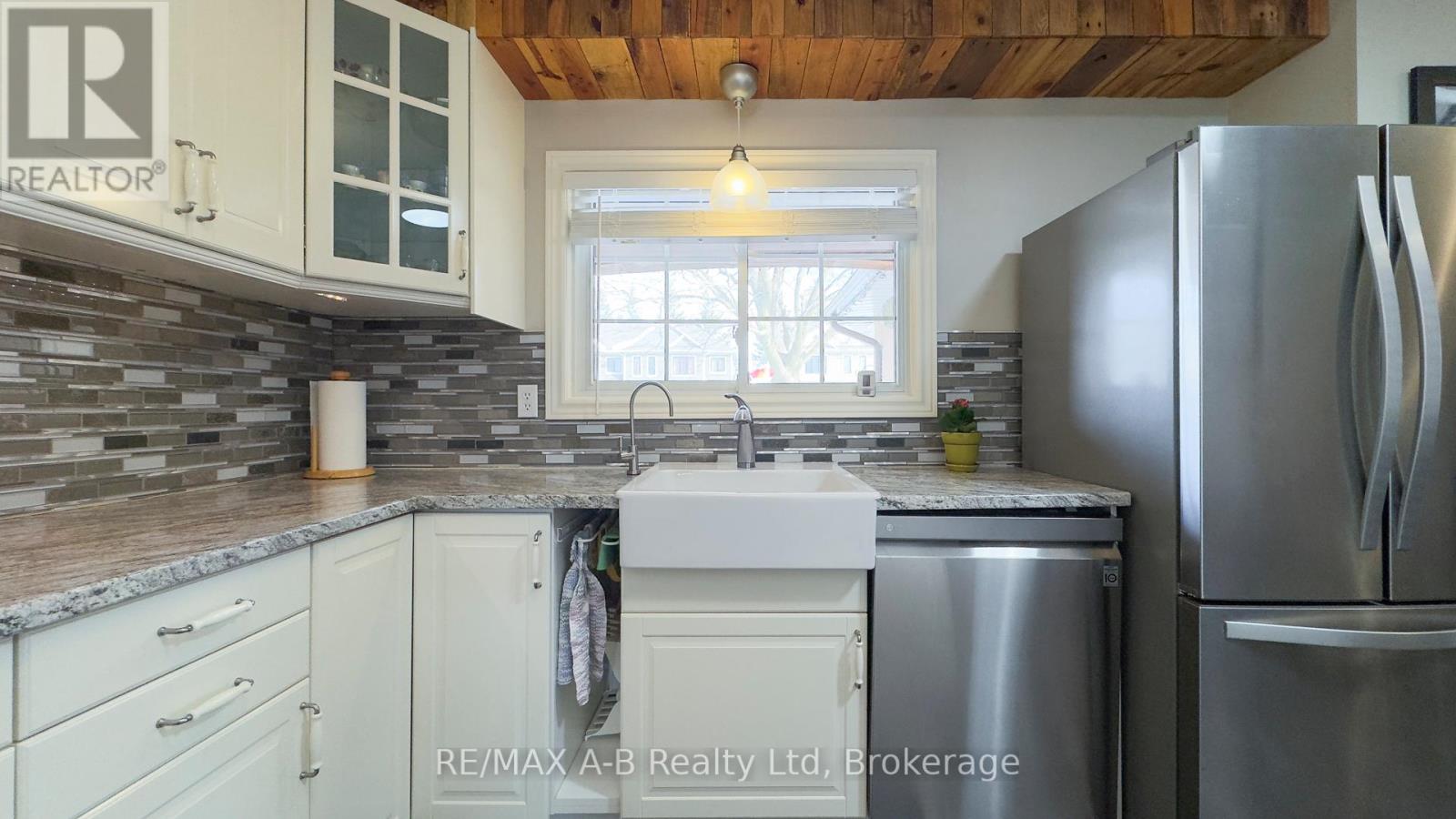 101 Middleton Street, Zorra, Ontario  N0M 2M0 - Photo 7 - X11949401