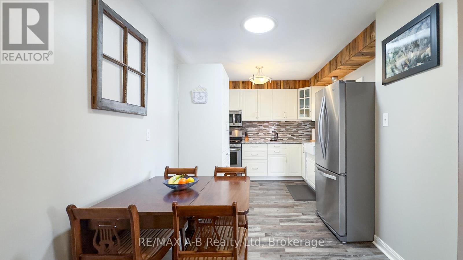 101 Middleton Street, Zorra, Ontario  N0M 2M0 - Photo 9 - X11949401