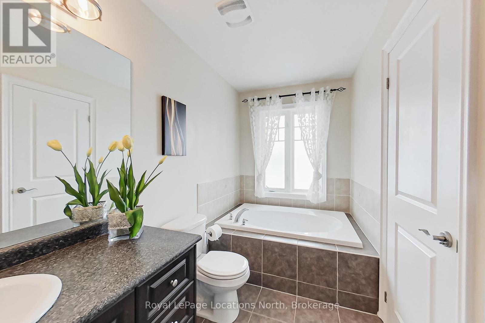 11 Wally Drive, Wasaga Beach, Ontario  L9Z 0E4 - Photo 11 - S11953674