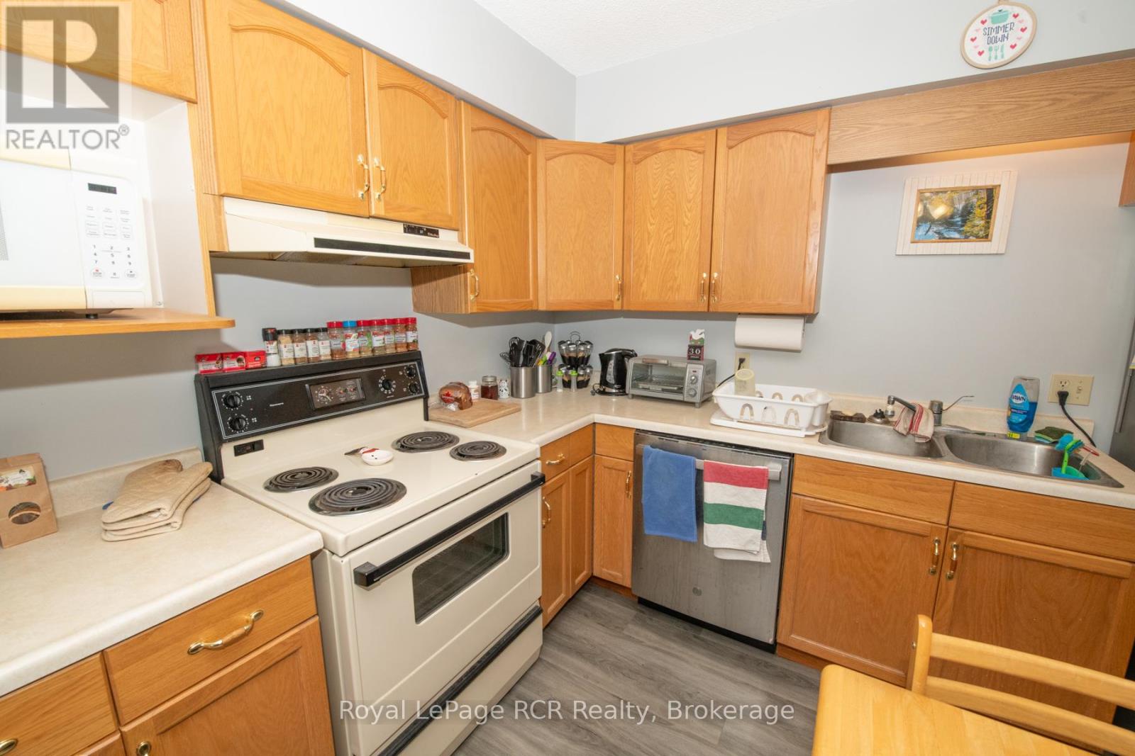108 - 497 Birmingham Street W, Wellington North, Ontario  N0G 2L1 - Photo 23 - X11954806
