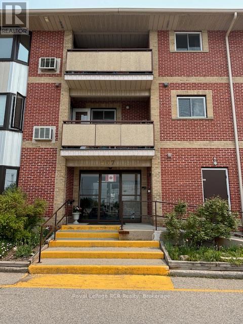 108 - 497 Birmingham Street W, Wellington North, Ontario  N0G 2L1 - Photo 3 - X11954806