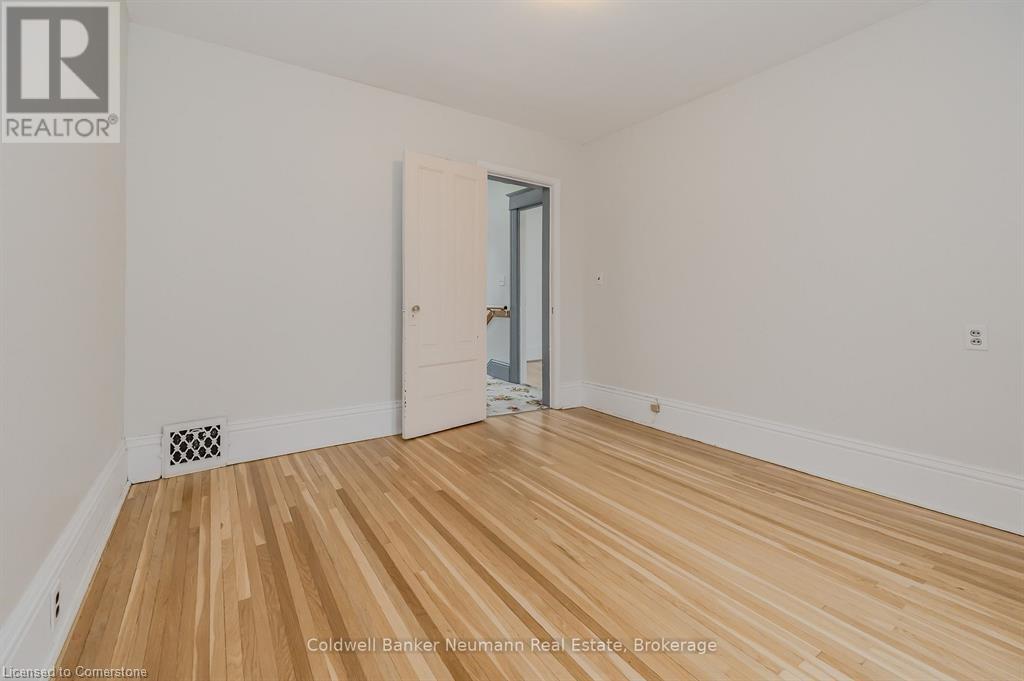 73 Terrace Hill Street, Brantford, Ontario  N3R 4H2 - Photo 18 - 40695991