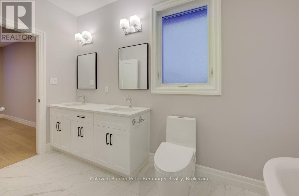 705 Hollinger Drive, North Perth, Ontario  N4W 3V2 - Photo 19 - X11958347