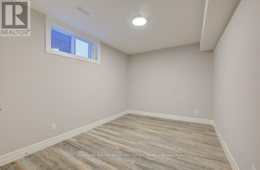 705 Hollinger Drive, North Perth, Ontario  N4W 3V2 - Photo 34 - X11958347