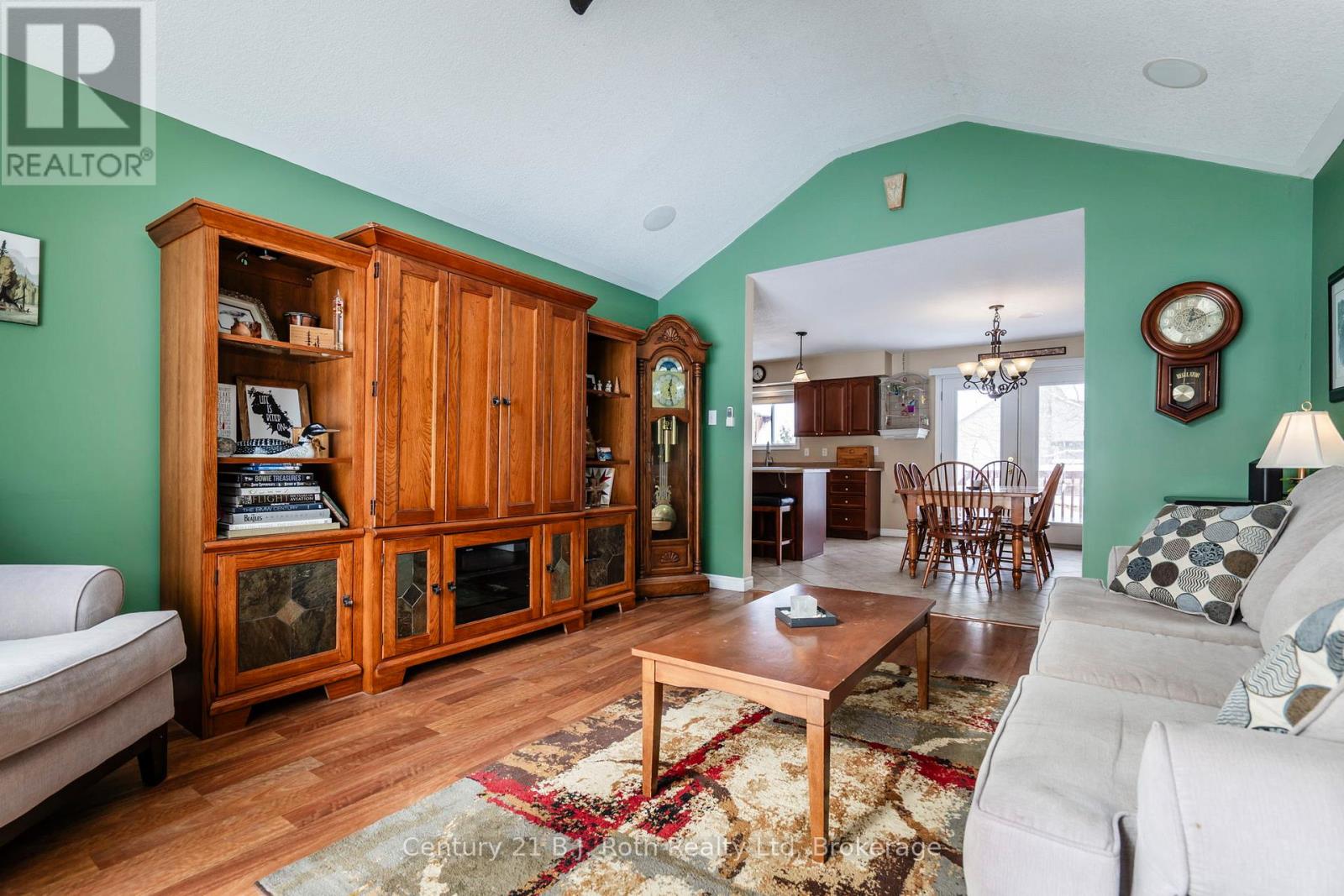 18 Bourgeois Beach Road, Tay, Ontario  L0K 2A0 - Photo 14 - S11970041
