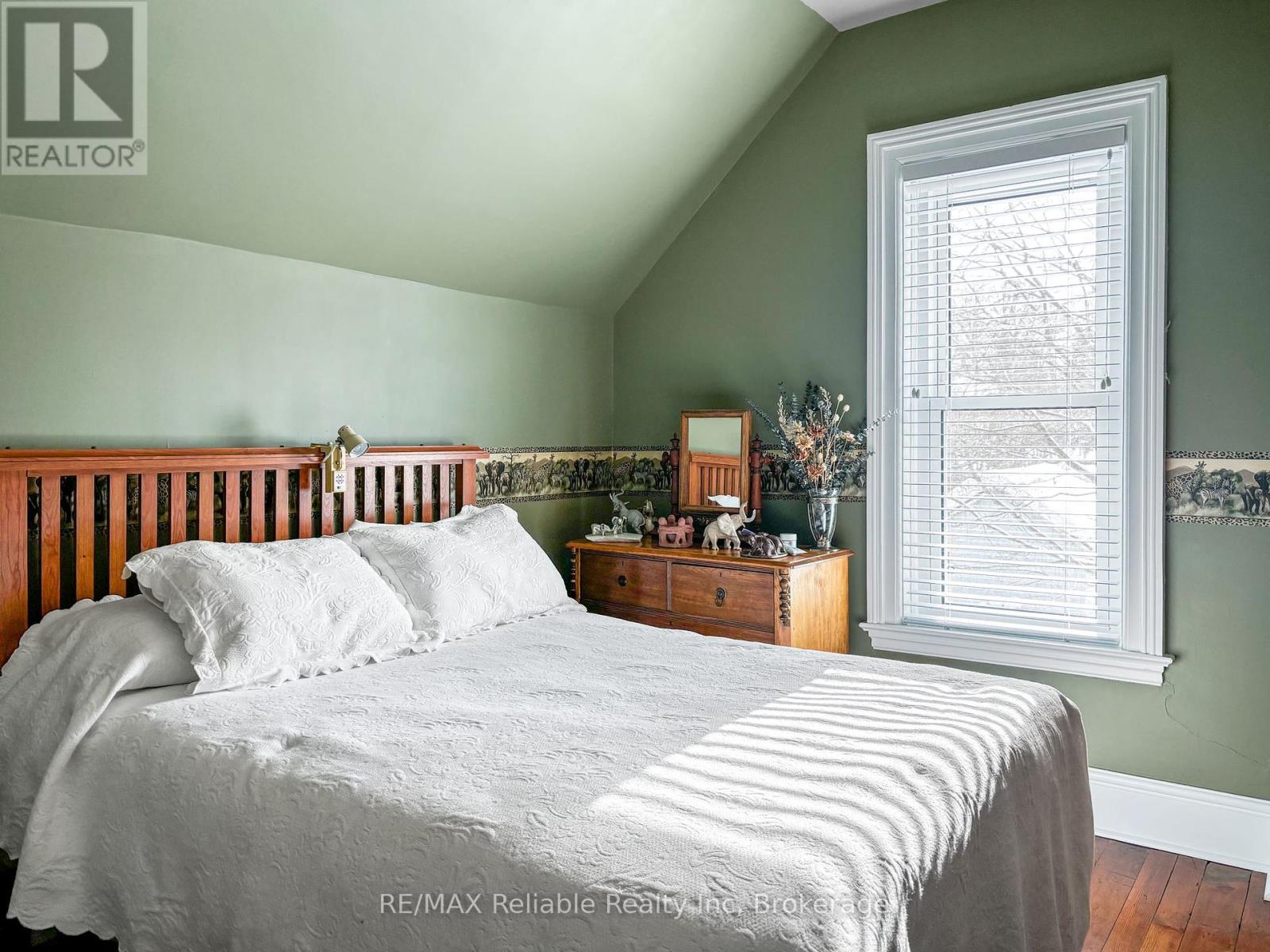 293 Drummond Street, North Huron, Ontario  N0M 1H0 - Photo 26 - X11970380