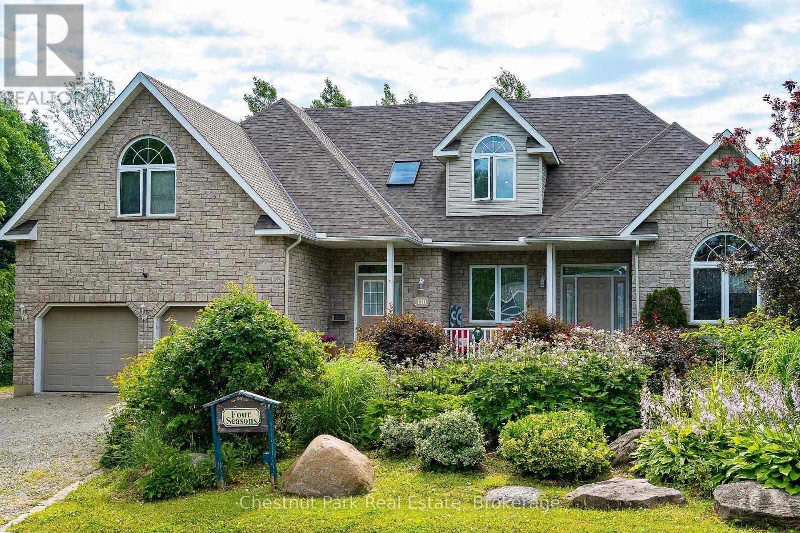 110 Aberdeen Court, Blue Mountains, Ontario  N0H 1J0 - Photo 1 - X11972120