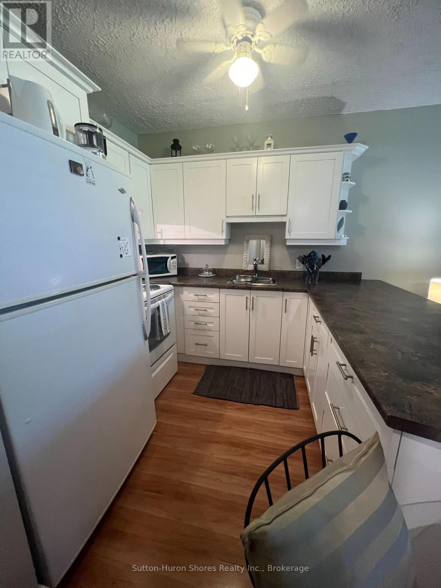 114 - 229 Adelaide Street, Saugeen Shores, Ontario  N0H 2L0 - Photo 12 - X11973206